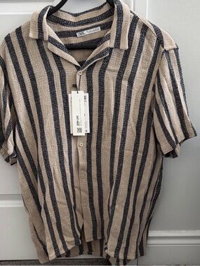 Zara Beige & Black Vertical Stripe Short-Sleeve Button-Down Shirt